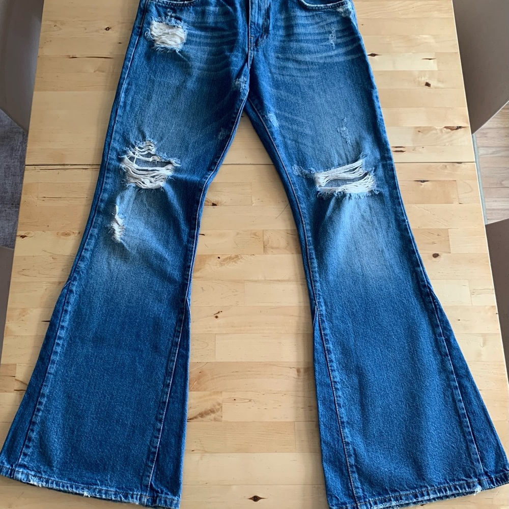 Zara Denim Blue Distressed Wide Flare Leg Jeans Size 6 - Excellent condition